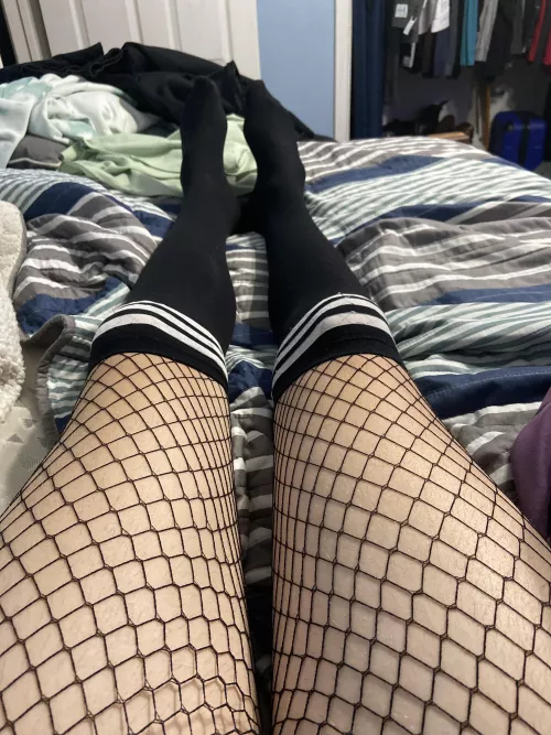 Morning r/femboy <3 by AquaChiBlue