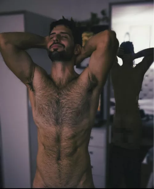 Morning shot. Embracing the pits by Viprogue