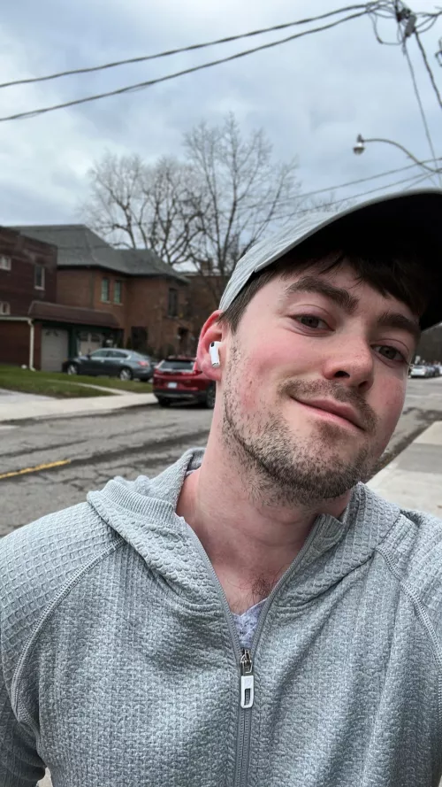 Morning 👋🏻 what’s your New Years resolutions? by codeMitch