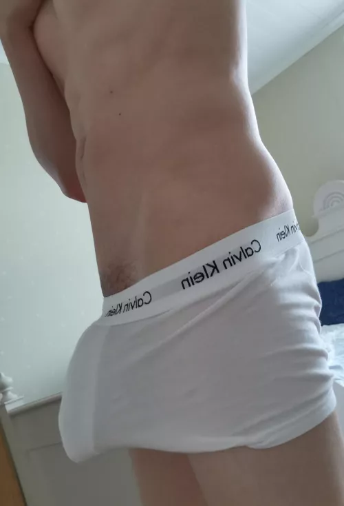 Morning wood outline by Arhdon