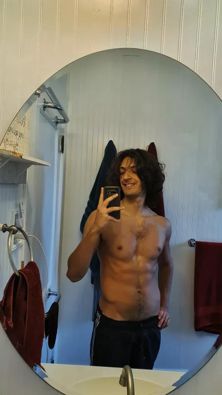 Morning workout done ❤ by theboyfromthesouth