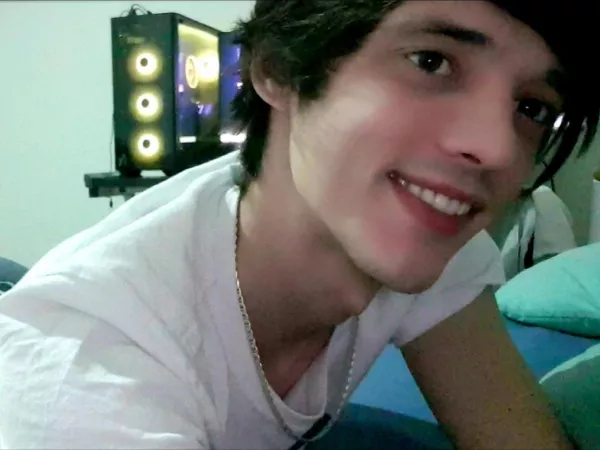 Morning x by Izzynethers