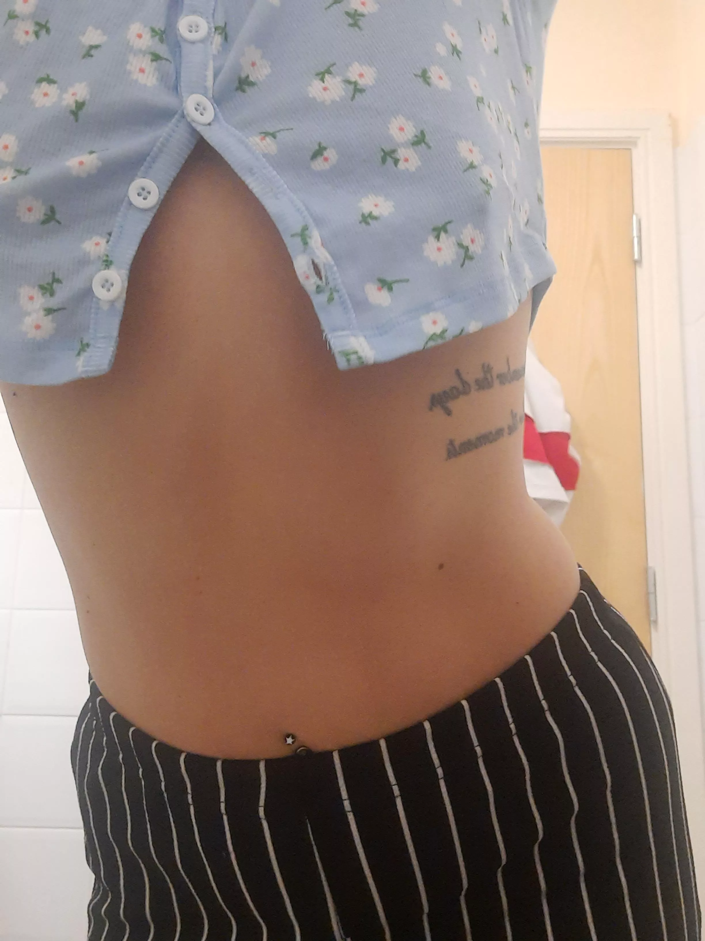 Mother of 2 🙈 posted by extra_sarah