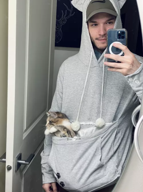 Moussa and I got an early Christmas present tonight. I’m in love. by Dwoobi