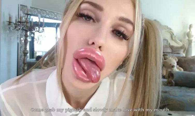 Mouth perfection by [deleted]