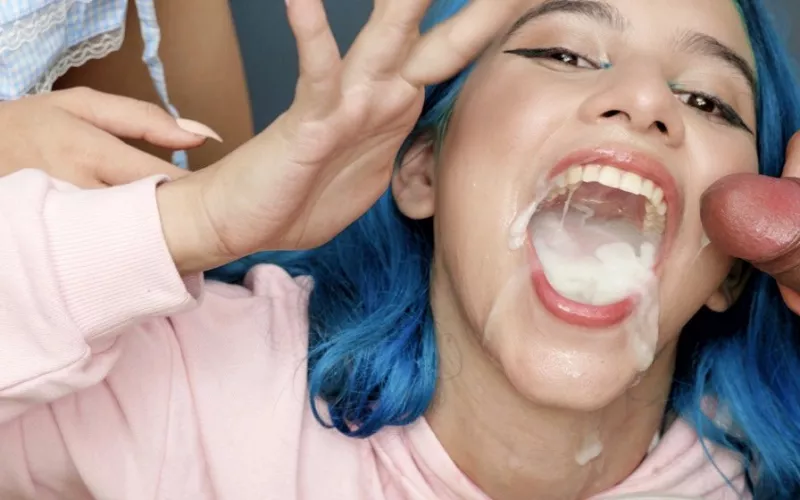 mouthfull smile by thatbrazilianfemboy