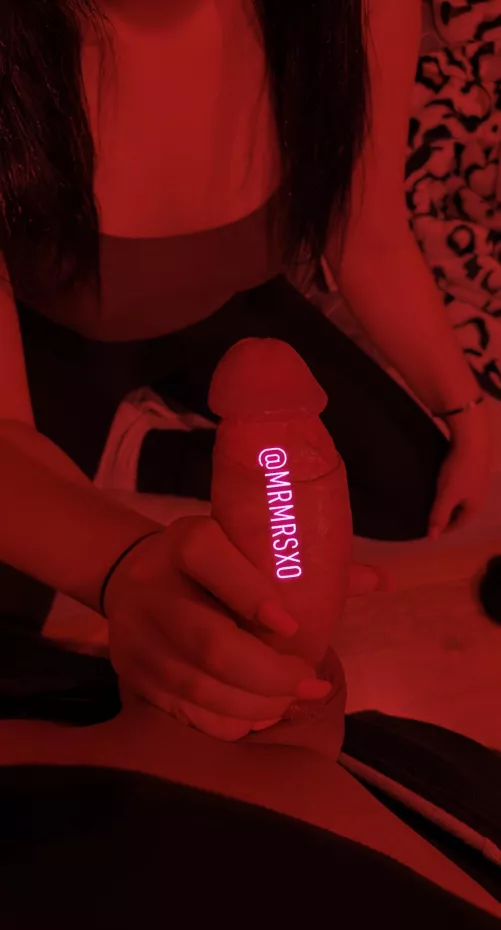 Mrsxo geting ready for a blowjob 😏💦 by MrMrsXO