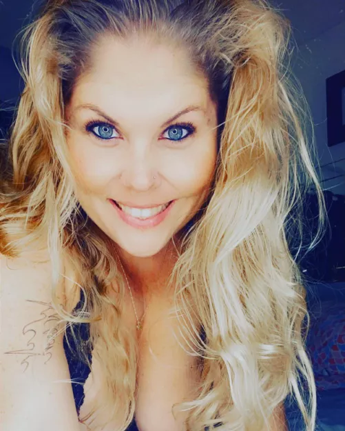 Muah😘 by Haluleyyyy