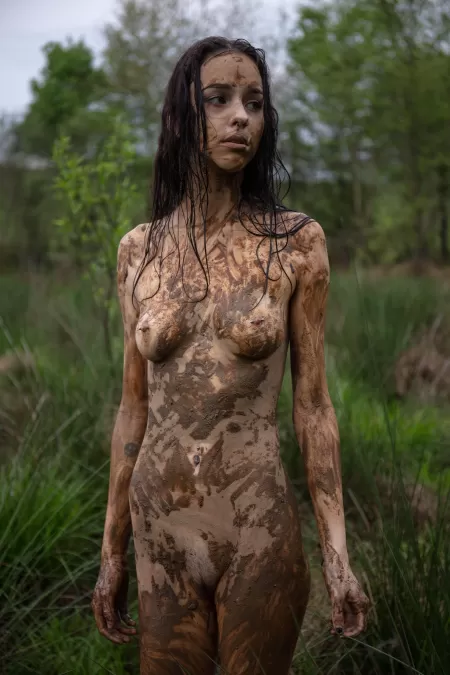 Mud shoot with Anna!. by zelmeh0