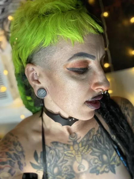 Mullet anyone? by xxenomorphgirl