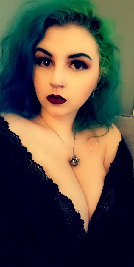 Multiple posts every day 💋 Custom content available 🍑 Smoking hot sexting 💦 Let me be your new favorite girl 😘 I can be daddy’s girl, domme mommy, your spoiled princess, and your filthy slut 🥵 30% off for a limited time 💸 Link in the  by The-Lady-Disdain