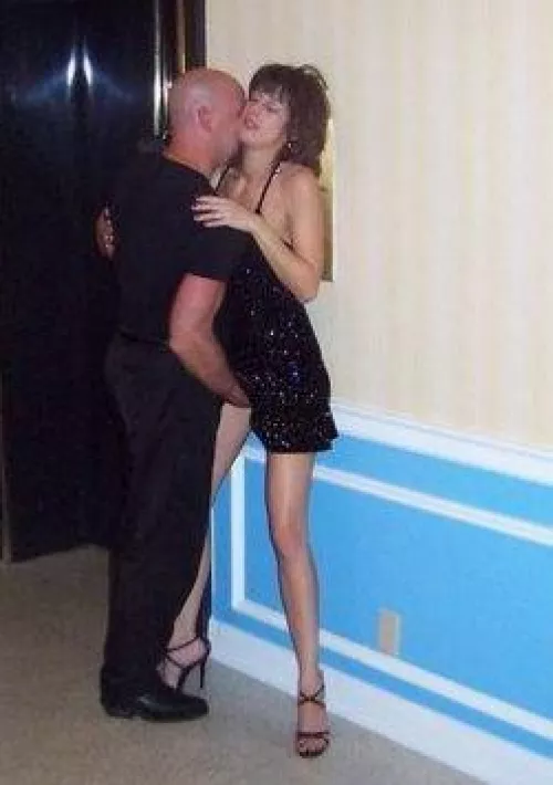 Mum is always really keen to attend her evening danse classes by Lookandlearn01