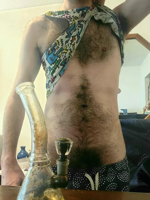 Musky. Come smell me. by SPREAD_MY_JAM