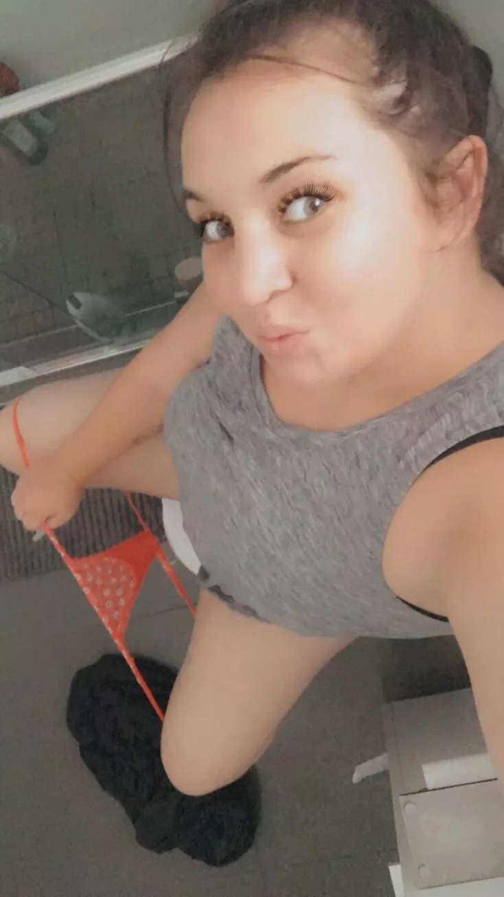 Mwah kisses from my toilet to yours posted by Metal_Parking