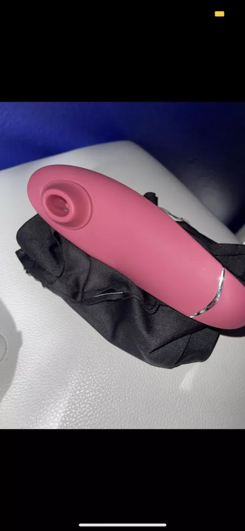 My 18 year old sisters vibrator looks recently used by HovercraftBrave5625