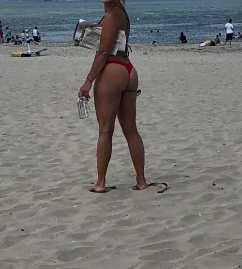 my 52 year old mom belongs to my black bullies (k1k: milflover_222) by mollykazistan