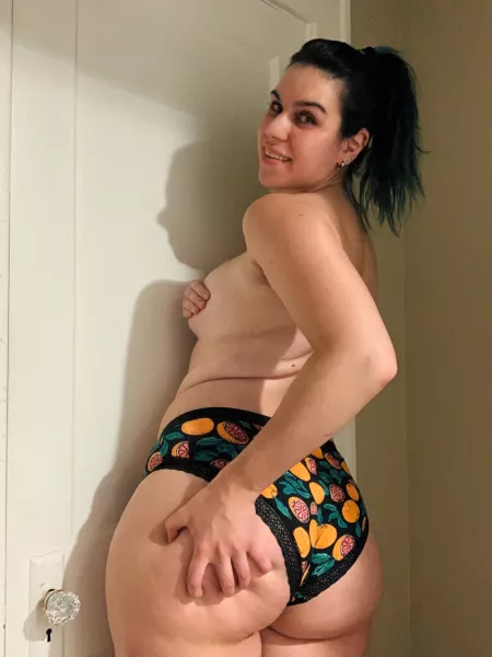 My ass eats all my panties by ReeseRisque