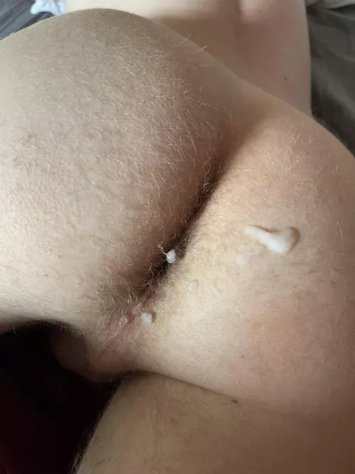 My ass is covered in snow😈💦 Christmas is coming🎅🏻 by yikyakrevival