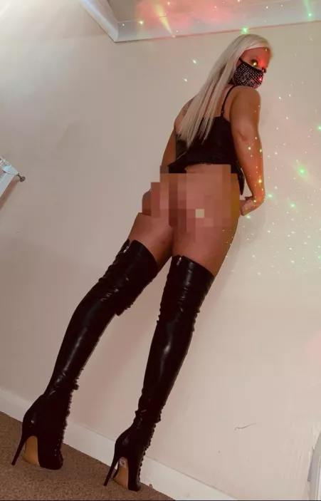 My ass is intergalactic…shame it’s out of your stratosphere by sparkly-and-savage