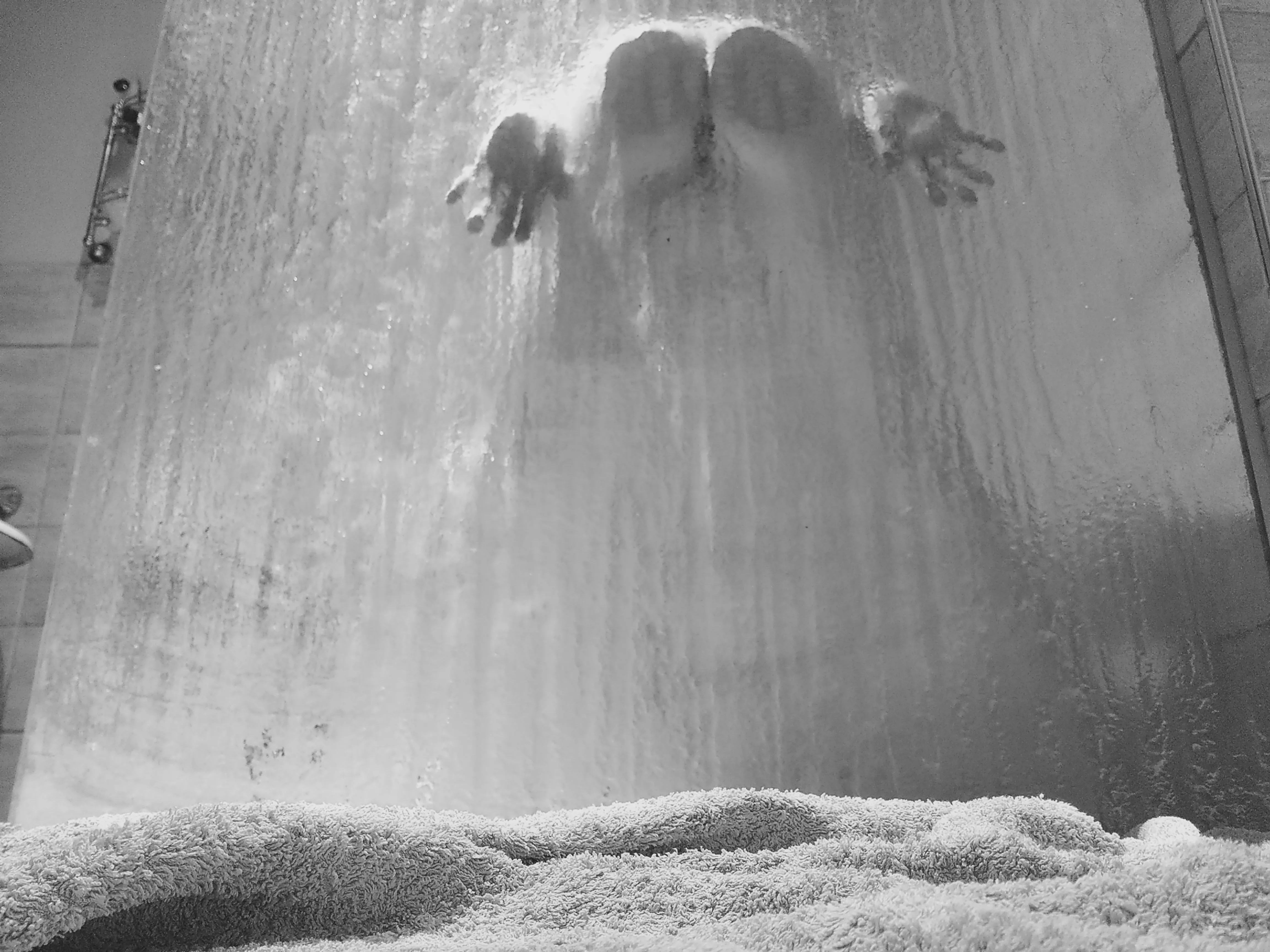 My ass on glass part 2! still need better glass though 🍑😘 posted by laurs-x