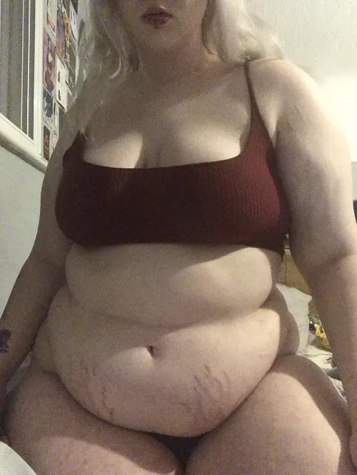 my belly covers my panties😳🙈 by Channel-Maximum