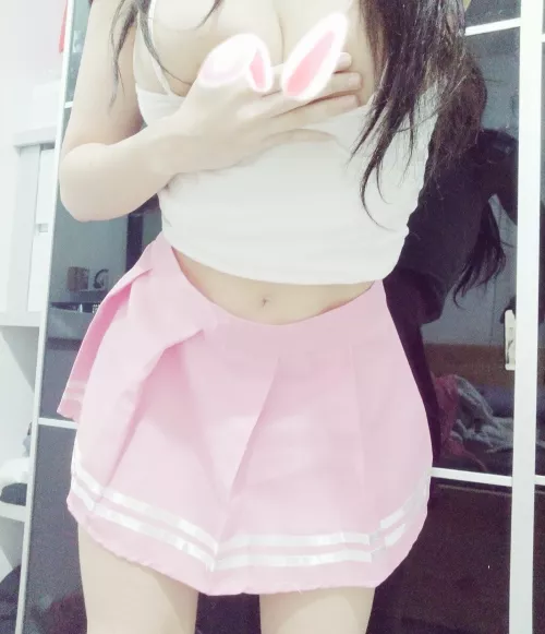 🐰🐇🐰my belly is my favourite thing 🐰🐇🐰 by LogicalElf