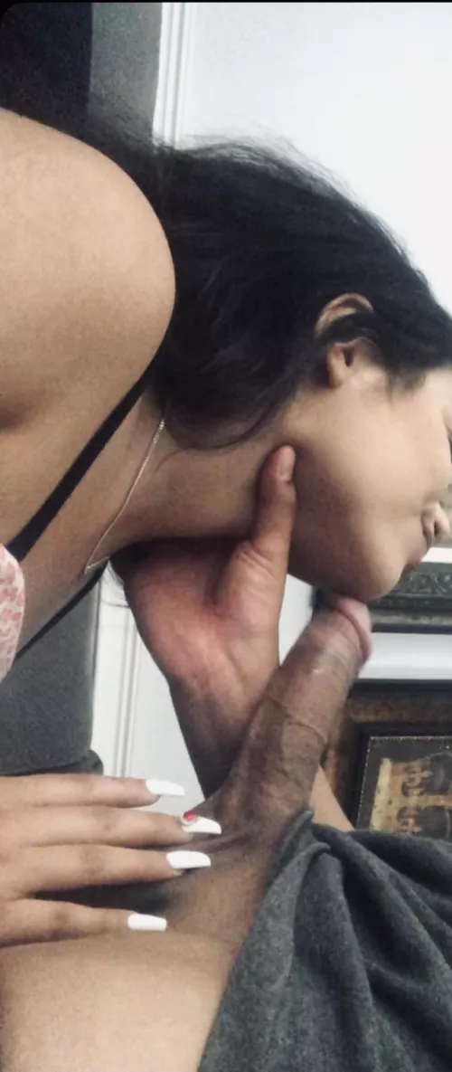 My best friend’s girl loves sucking my cock when her bf leaves for work late. This is the pic we send him👅 by Mguero4637