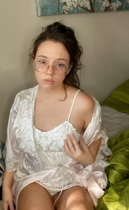 My Bf is about to fill my face up with a hot load by honeybee493