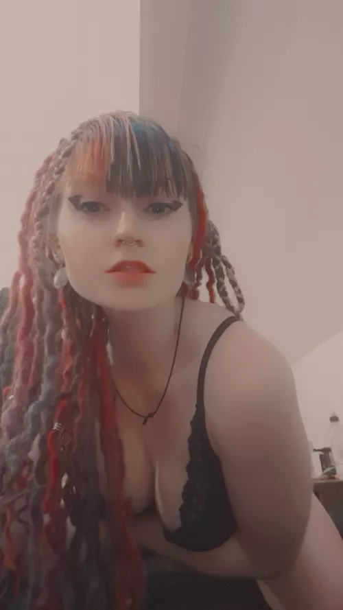 My bra looks alot better on the floor... 🔥🔥 by mini_st0ner