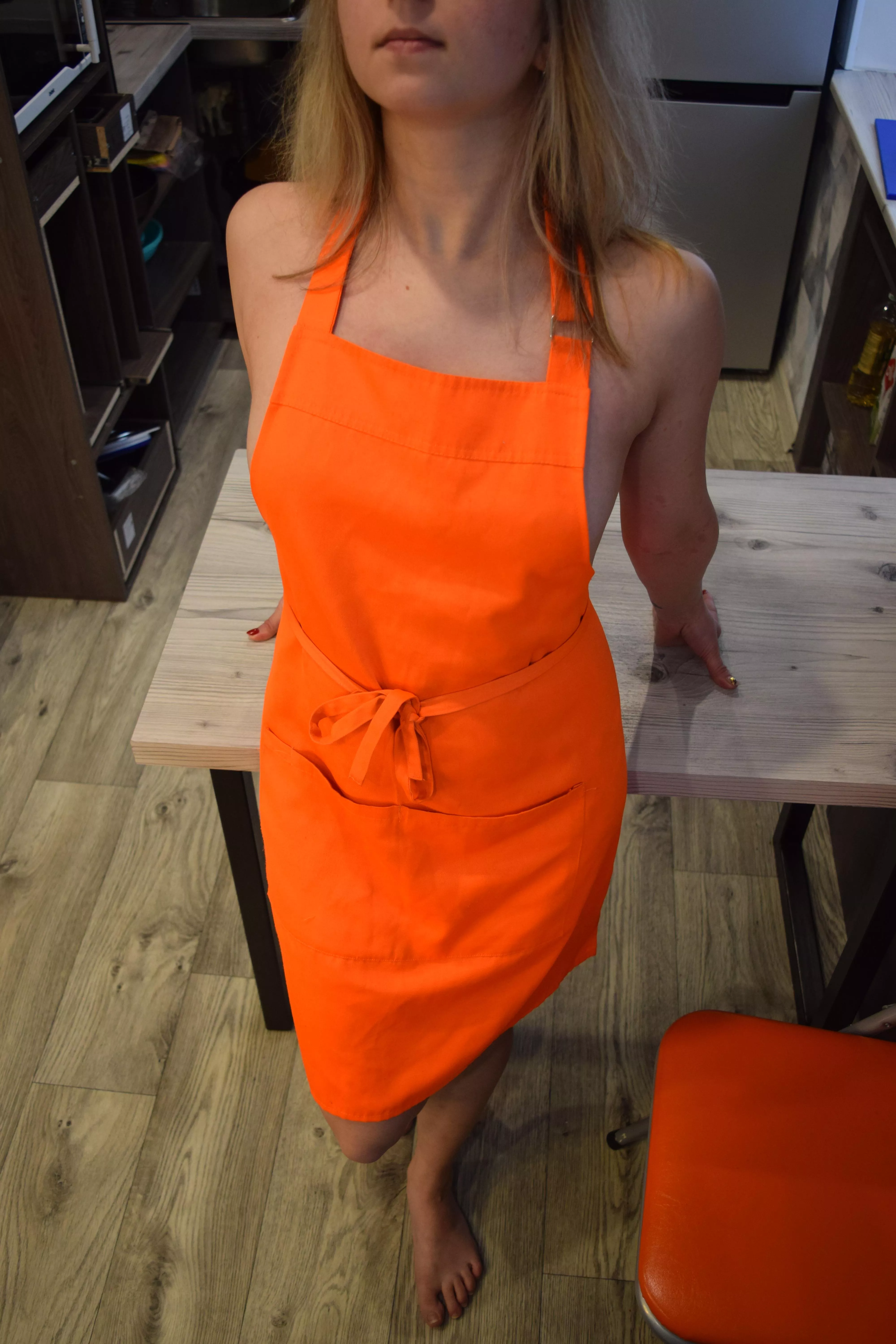 My bright and cool apron, who wants borscht? posted by JuliaDenni