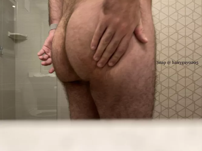My bubble butt by LikeToHaveFun0205