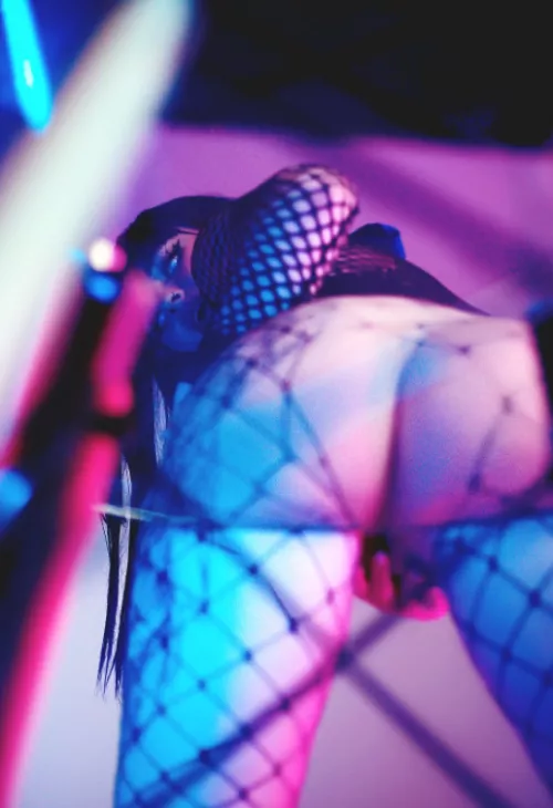 My bum by Catch_My_Vibe