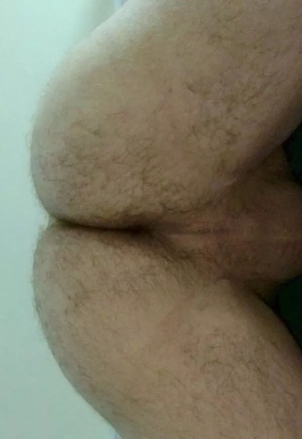my butt posted by topbottomsf