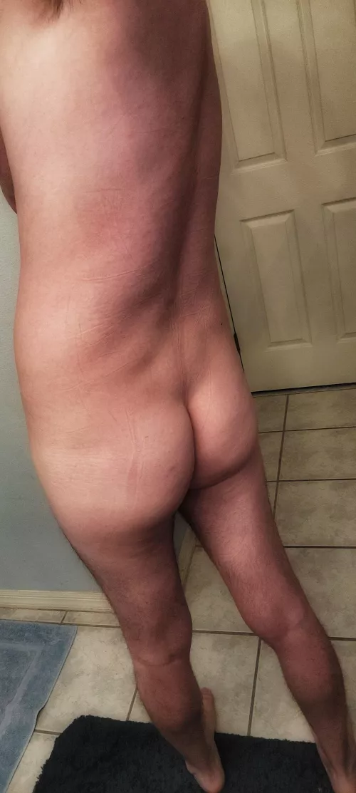 My butt nevers gets a smack anymore. Someday :) by ThatOneNoodles