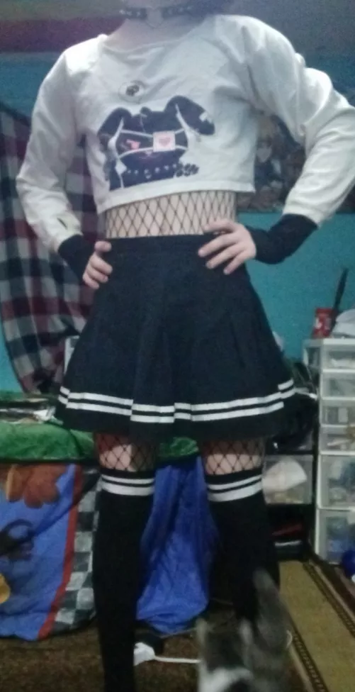 My cat photobomb me lol by Zachatonumus