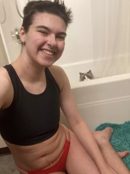 My cat wanted to join in :D by rainy_baby