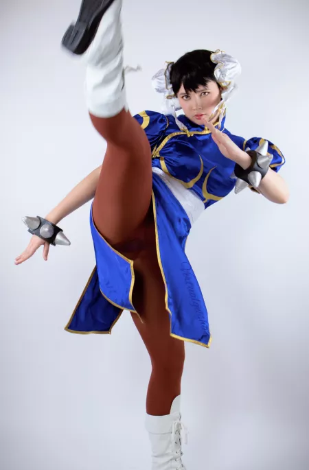 My Chun li cosplay! by virtualgeisha