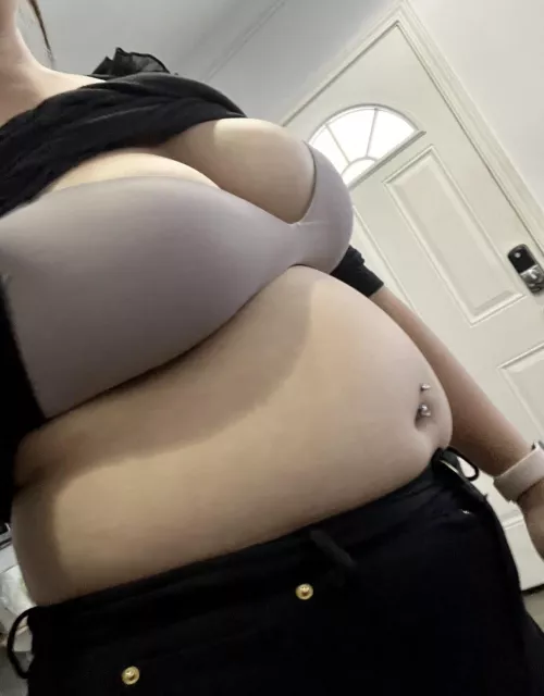 My coworker pointed out my weight gain today lol by azn_mami