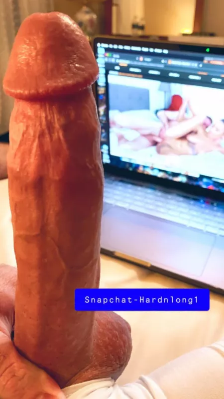 My current situation on this Wednesday night. About to shoot my 5th load by snapchat-Hardnlong1