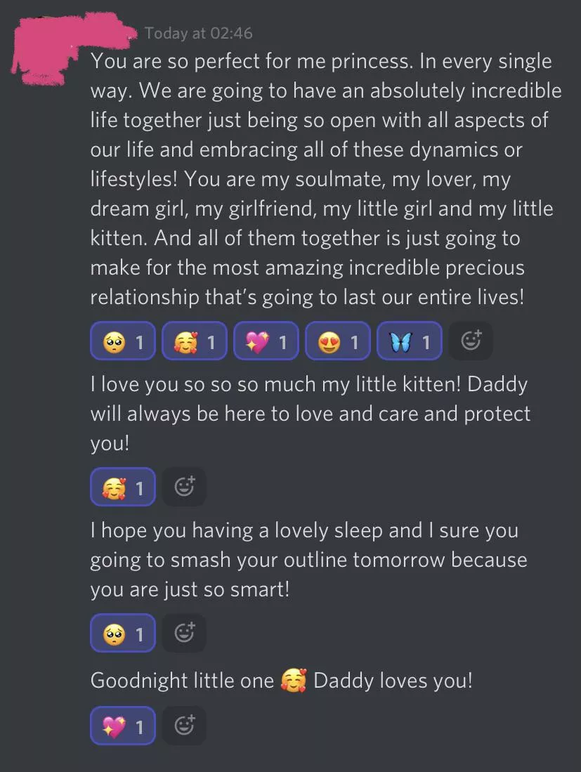 My daddy gives me so many butterflies and makes me feel like the luckiest little girl in the whole world! 🥺👉🏻👈🏻💖 posted by isobellie7