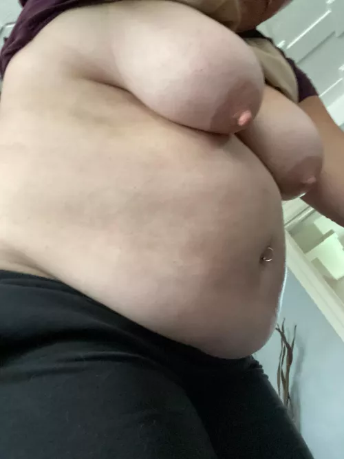 My doctor told me to take better care of my health and weight … but it’s to hard to lose anyways so why bother by lookncee