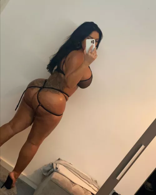 my ex couldn't really handle all this can you? by abigailkimberlyy