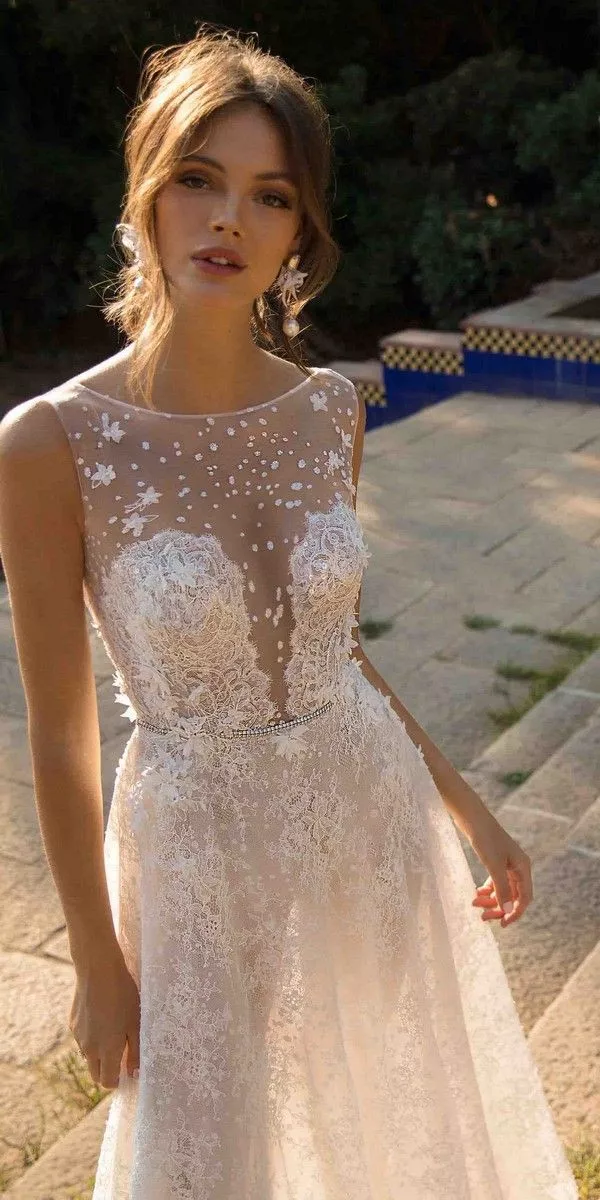 My eyes are up here... posted by deckard222