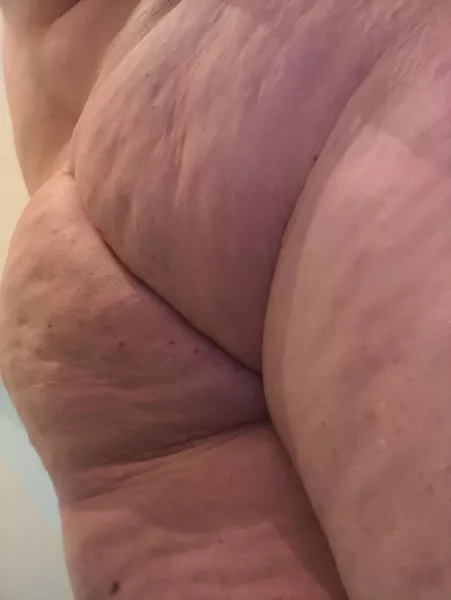 My fat ass is lonely anybody want to keep me company😋 by InformationThis3601