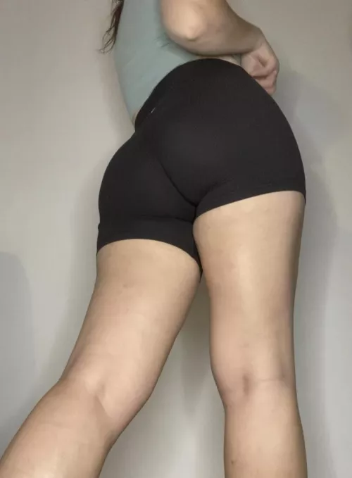 My favourite bike shorts 🚴 by vadababy