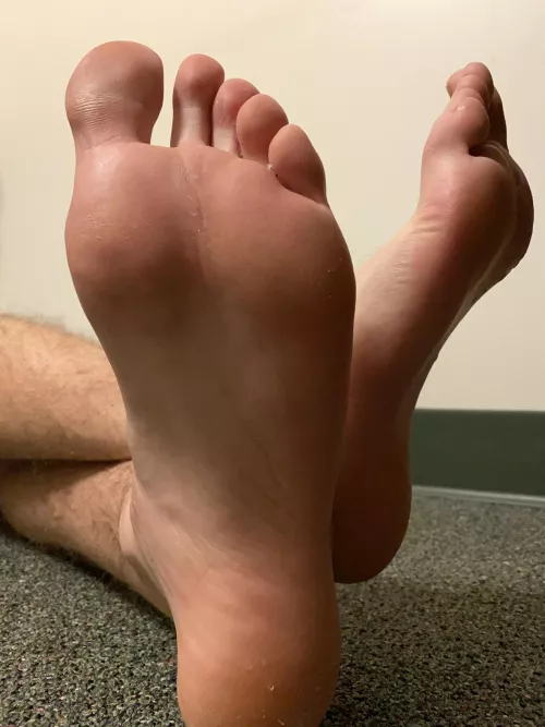 My feet need worshipped. Any volunteers? by BigTeenFeet