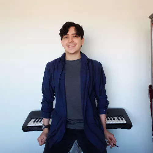 My first face post as a gaymer, trying to improve my confidence so here I am! by kevinF324