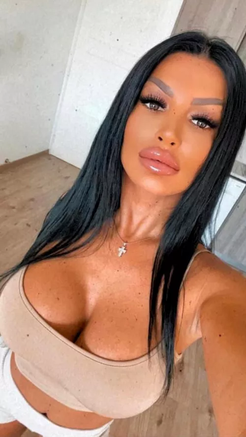 My first post! Does men appreciate real wow ass and tits these days? No edit, just hard work and sex!💋 by kayla_lorem1