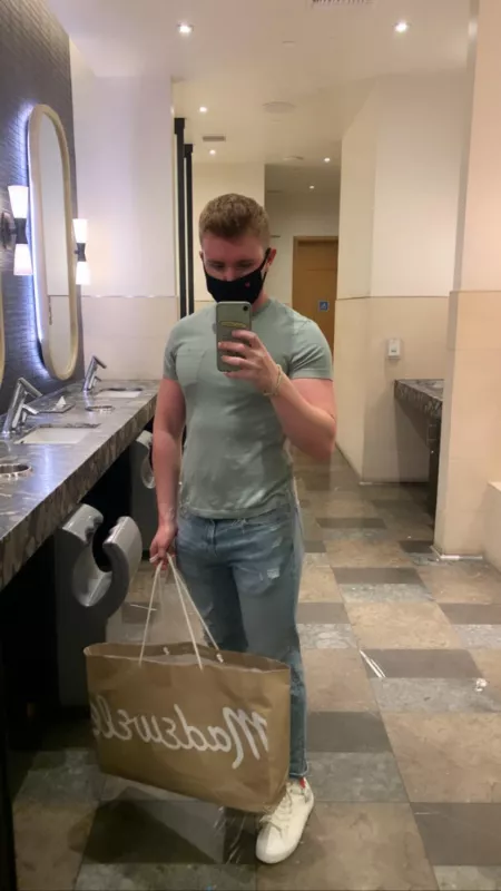 My first post! 😃 Happy hump day guys by bronabul