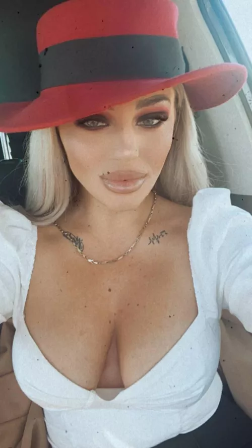 My first post here and more will come by StarAle95